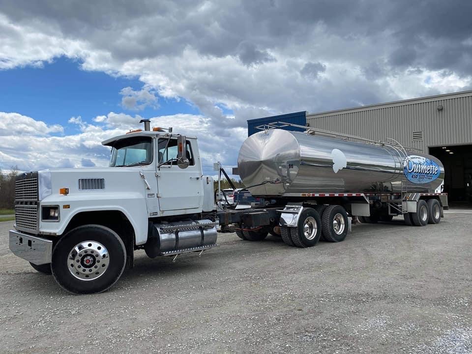 Transport d’eau pour remplissage de piscine et spa Région de l’Estrie